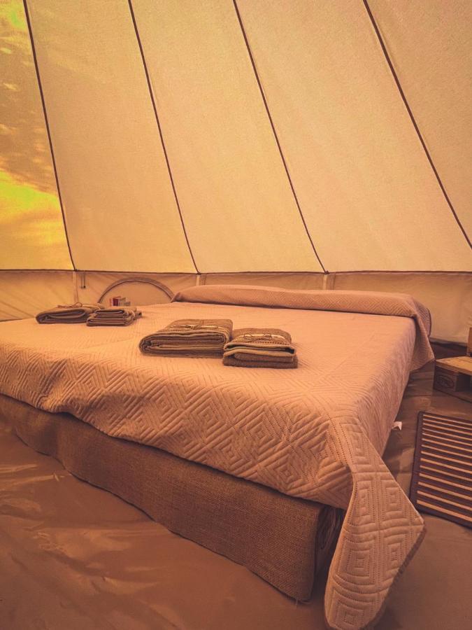 Hotel Pasare Glamping_Anglonaruralexperience Perfugas Exterior foto