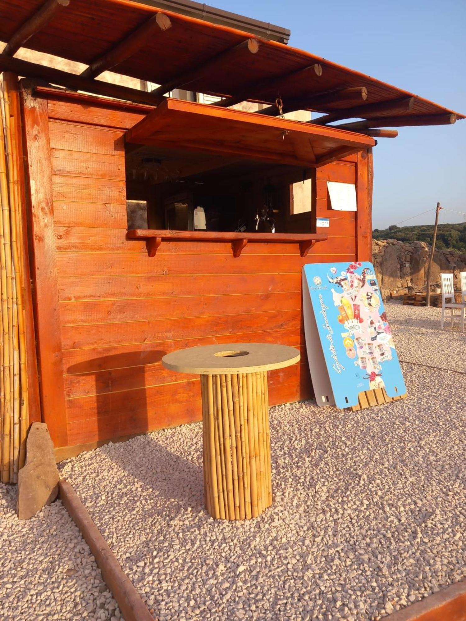 Hotel Pasare Glamping_Anglonaruralexperience Perfugas Exterior foto